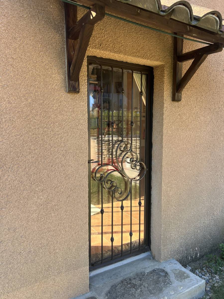 Menuiserie acier vaucluse